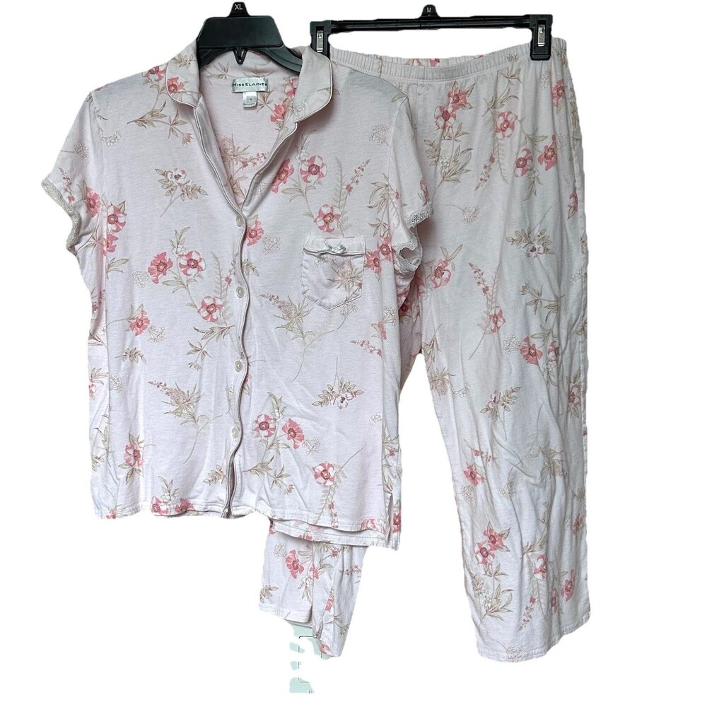 Miss Elaine Pajama Set Lg Capri Pink Button Up Floral Cottage Feminine Coquette